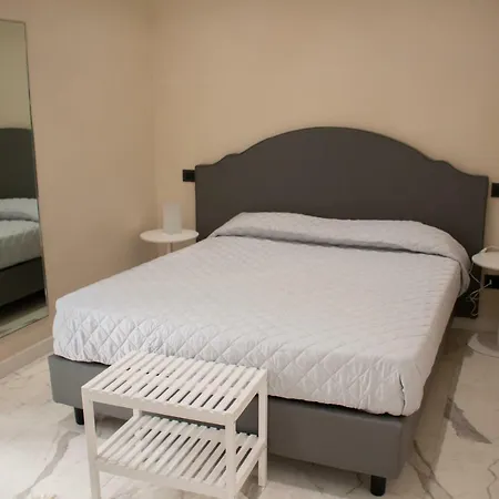 Fidelio ゲストハウス ラ・スペツィア