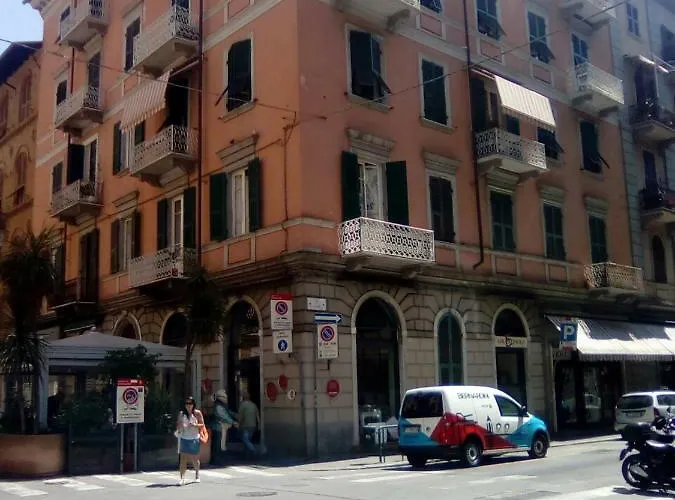 Gæstehus Fidelio La Spezia